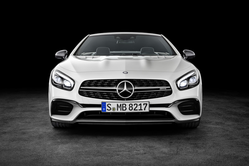 Makyajlı SL Los Angeles Otomobil Fuarı’nda Tanıtılacak