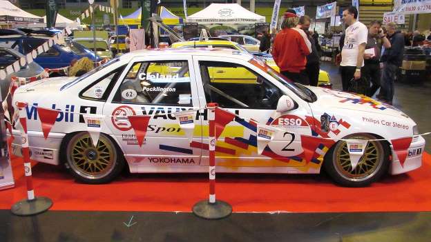 NEC Klasik Otomobil Fuarı Dikkatleri Üzerine Çekiyor