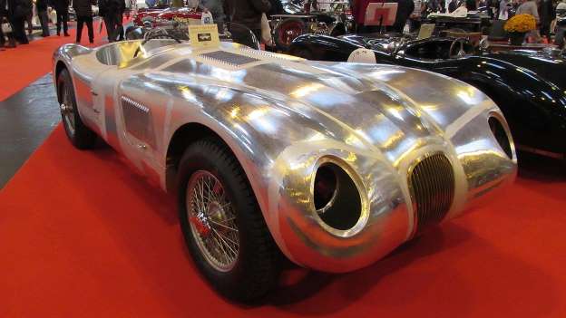 NEC Klasik Otomobil Fuarı Dikkatleri Üzerine Çekiyor