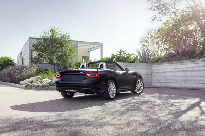 İtalyan MX-5’i Fiat 124 Spider