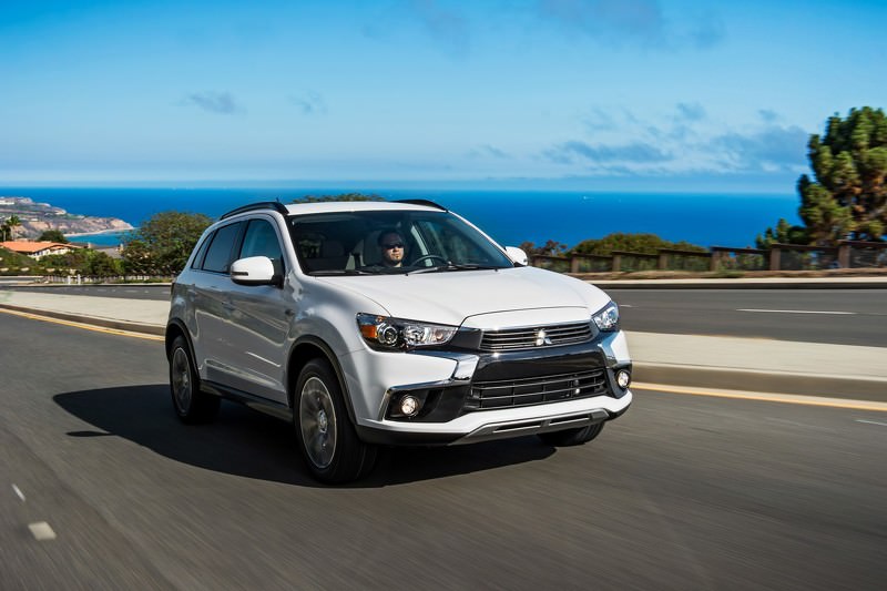 Mitsubishi  Outlander Sport Los Angeles’ta Sahne Aldı