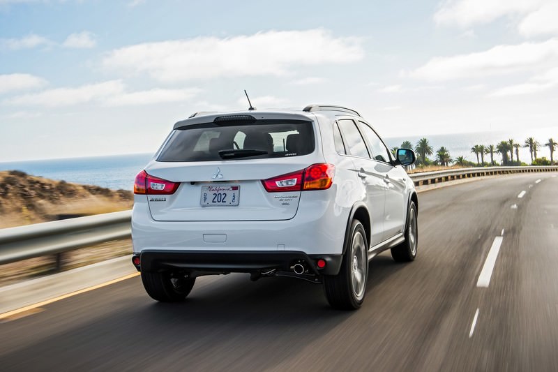 Mitsubishi  Outlander Sport Los Angeles’ta Sahne Aldı
