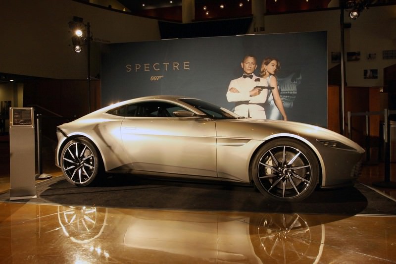 James Bond’un Otomobili de Los Angeles’ta