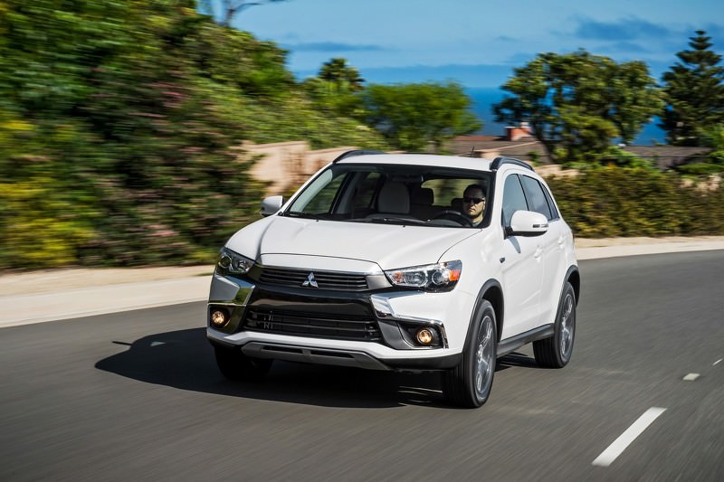 Mitsubishi  Outlander Sport Los Angeles’ta Sahne Aldı