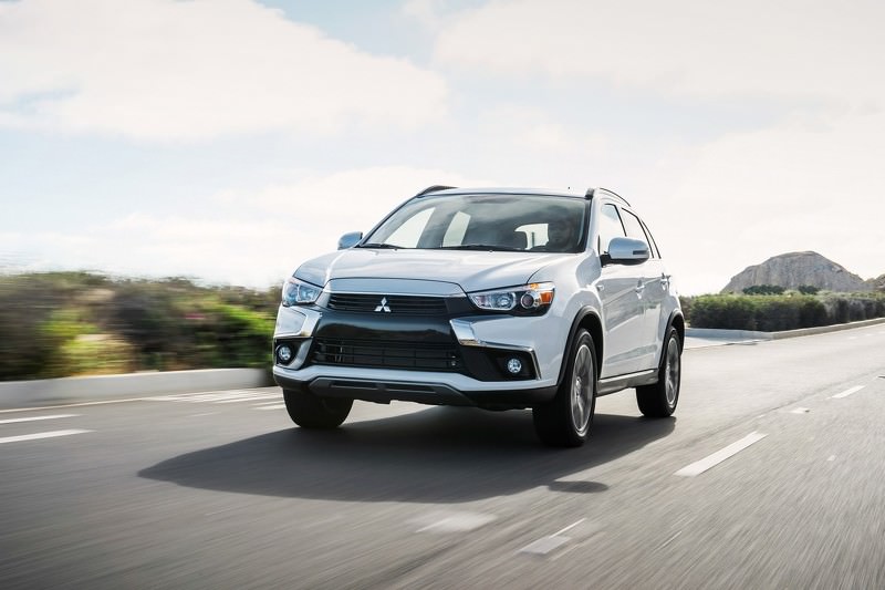 Mitsubishi  Outlander Sport Los Angeles’ta Sahne Aldı