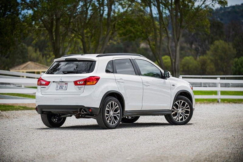 Mitsubishi  Outlander Sport Los Angeles’ta Sahne Aldı