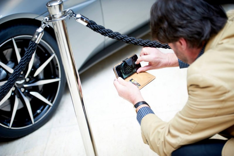 James Bond’un Otomobili de Los Angeles’ta