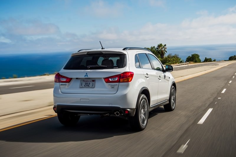 Mitsubishi  Outlander Sport Los Angeles’ta Sahne Aldı
