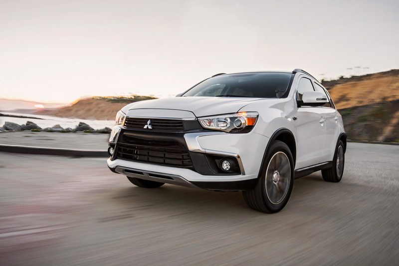 Mitsubishi  Outlander Sport Los Angeles’ta Sahne Aldı