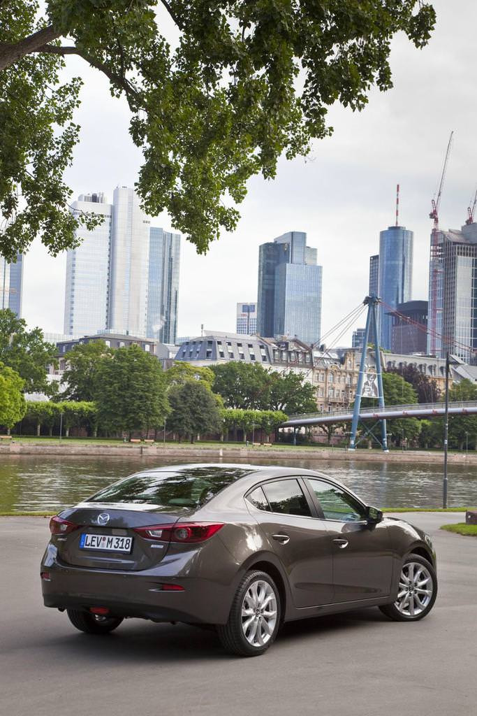 Mazda3’e Yeni Dizel Motor