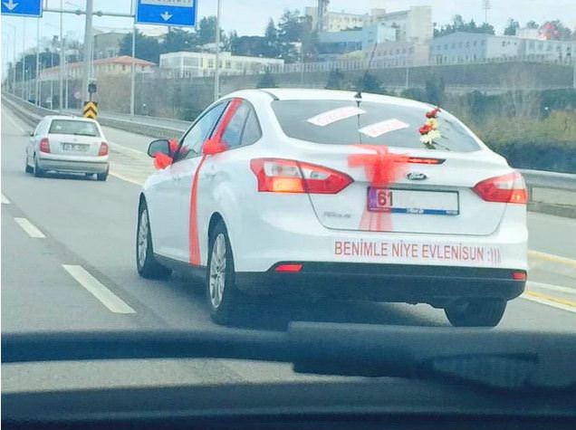 Evlilik Kararını Sorgulatacak Düğün Otomobili Yazılar