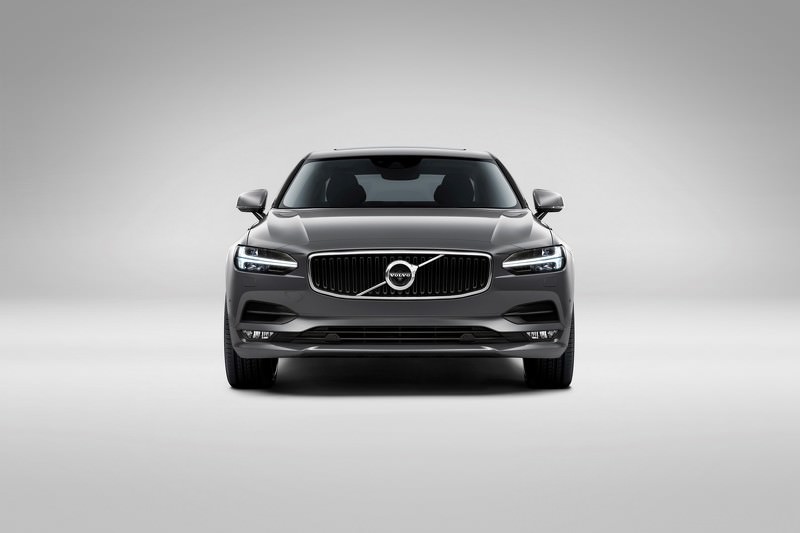 Volvo S90’ın Örtüsü Kalktı
