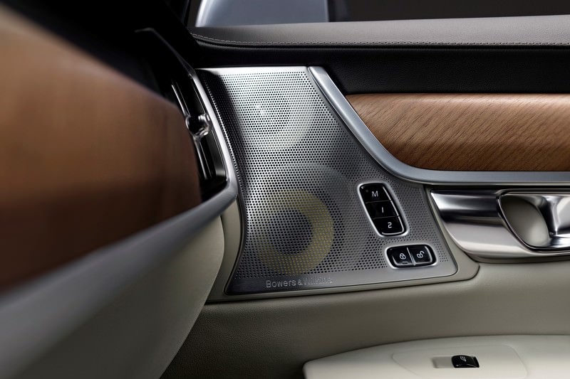 Volvo S90’ın Örtüsü Kalktı