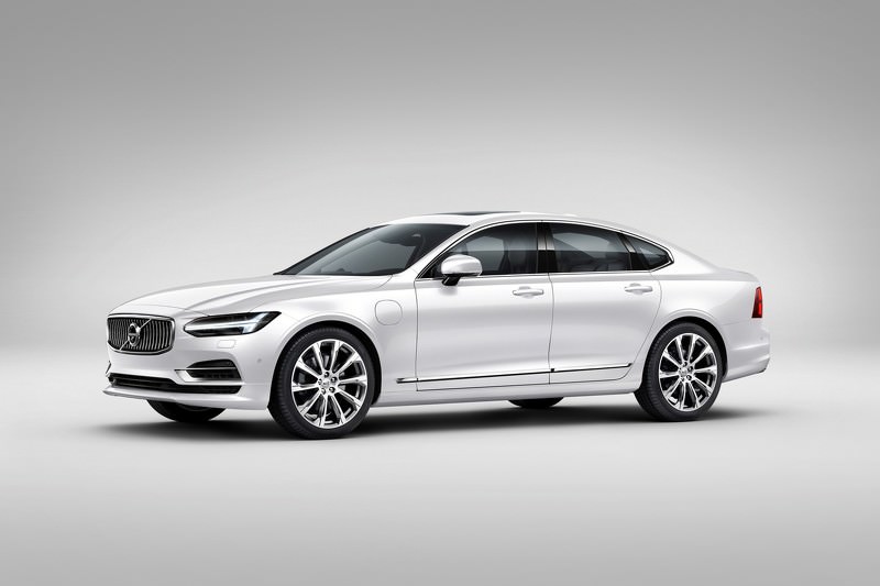 Volvo S90’ın Örtüsü Kalktı
