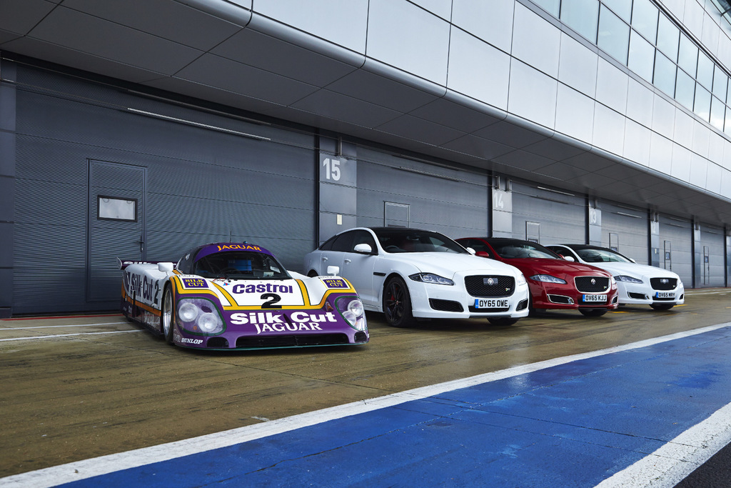 Jaguar Land Rover Silverstone’un Peşinde