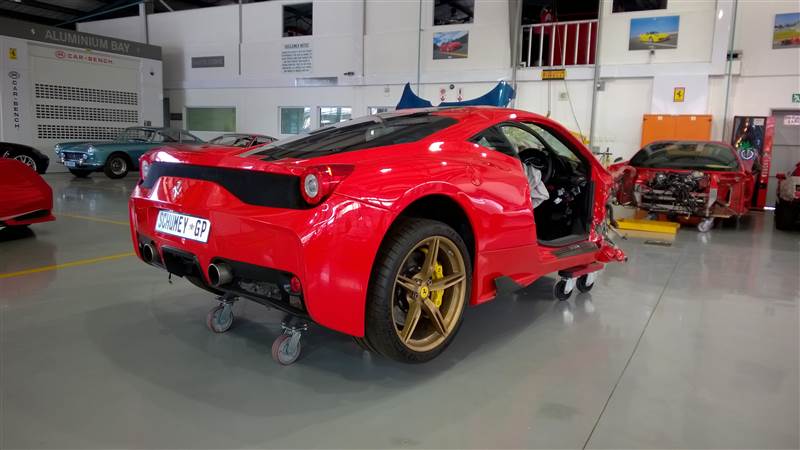 Kazalı Ferrari 200 Bin Dolara Alıcısını Bekliyor