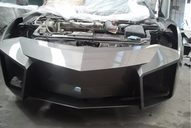 Lamborghini Aventador Nasıl Yapılır?