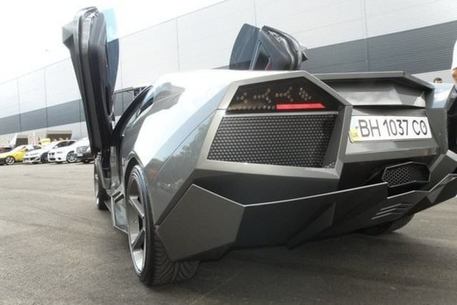 Lamborghini Aventador Nasıl Yapılır?