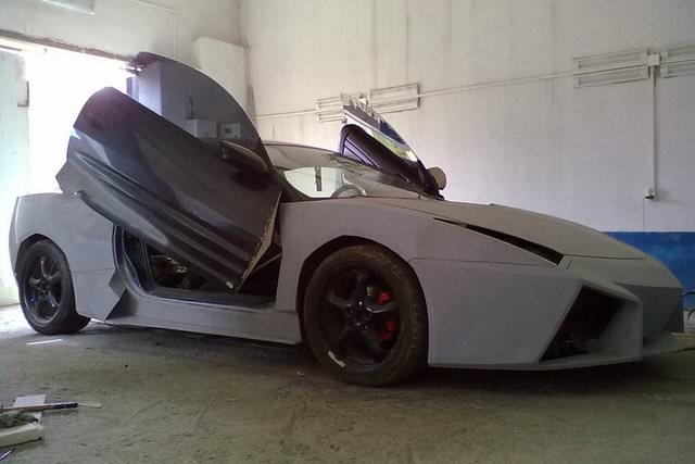 Lamborghini Aventador Nasıl Yapılır?