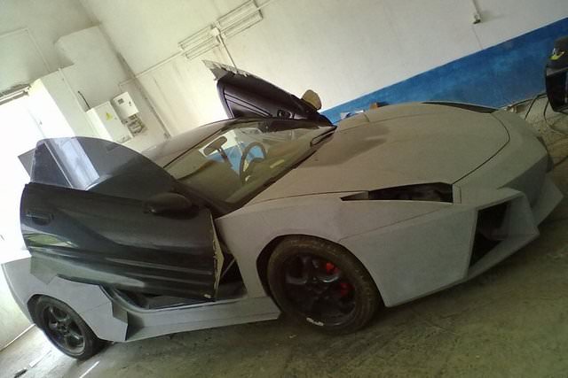 Lamborghini Aventador Nasıl Yapılır?