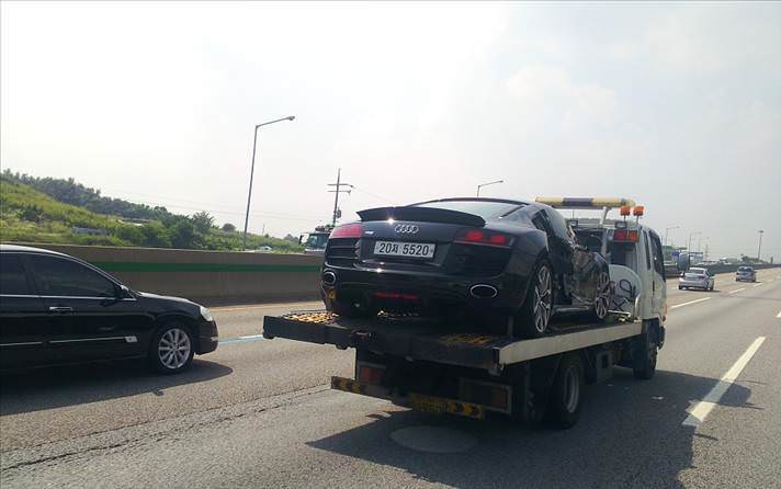 Milyonluk Bebekler Paramparça Oldu
