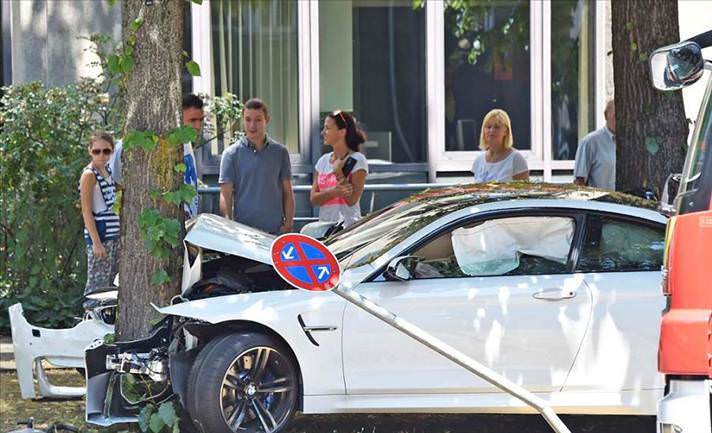 Milyonluk Bebekler Paramparça Oldu