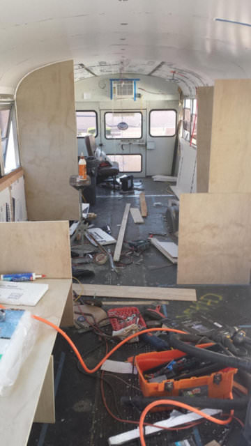 Otobüsten Ev Yaptılar