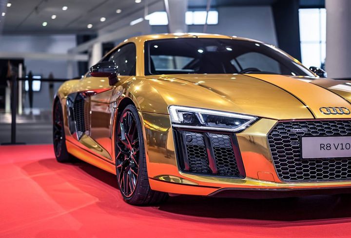 Altın Kaplı Audi R8