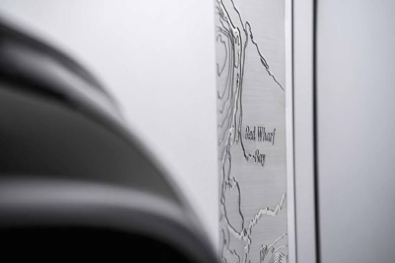 İki Milyonuncu Land Rover Defender Açık Arttırmada Satıldı