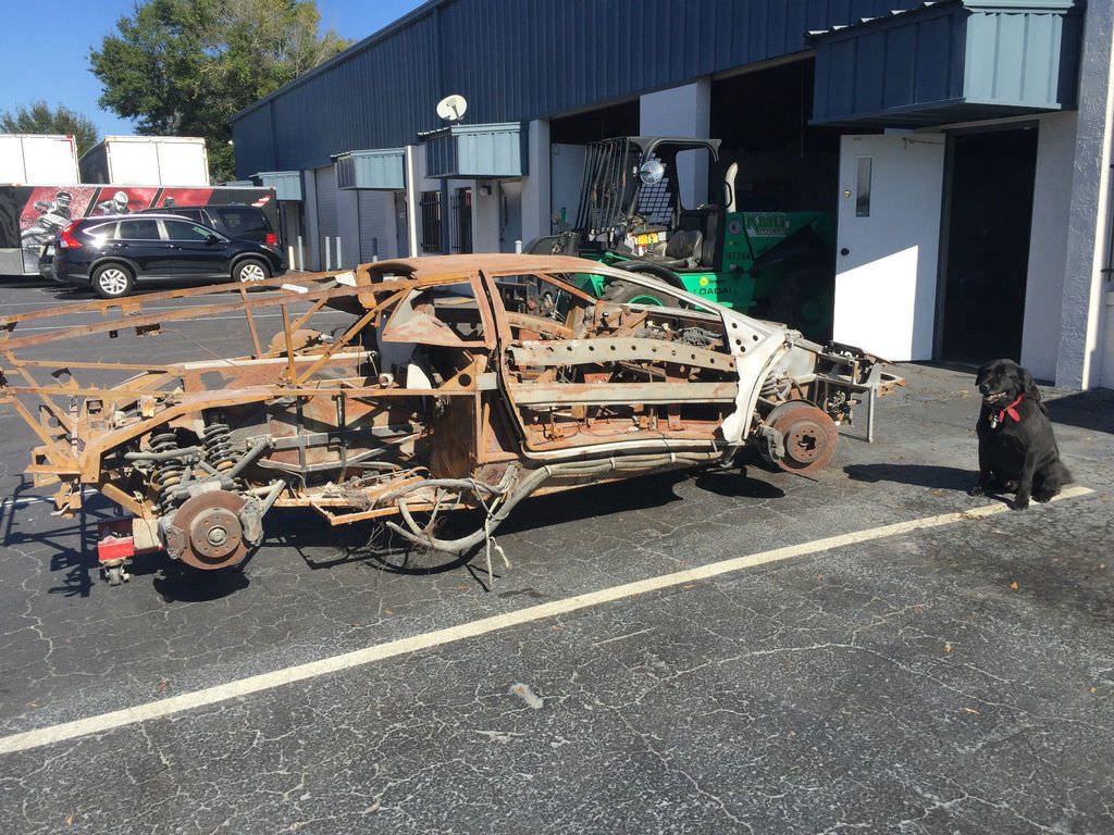 Kazalı Lamborghini 13 Bin TL’ye Satılıyor