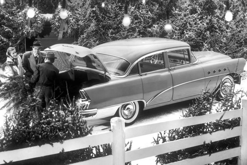 Otomobil Markalarının Yılbaşı Tebrikleri