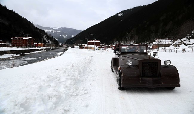 Uzungöl'ün Maskotu Kış Testini Geçti