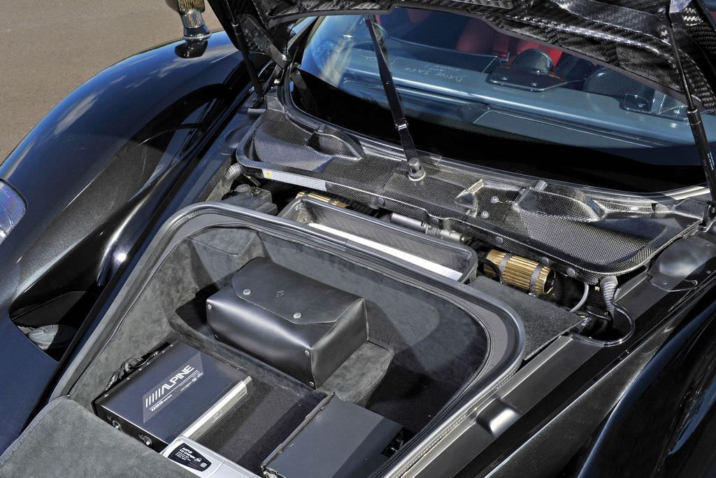 İkiye Bölünen Ferrari Satışa Çıkıyor