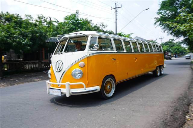 Efsane Minibüs Görenleri Şaşırtıyor