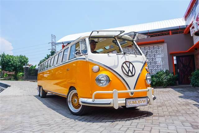 Efsane Minibüs Görenleri Şaşırtıyor