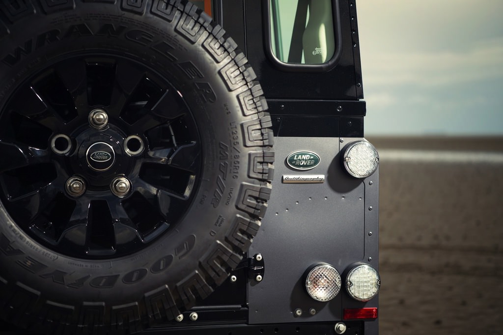 68 Yıllık Defender Devri Kapandı