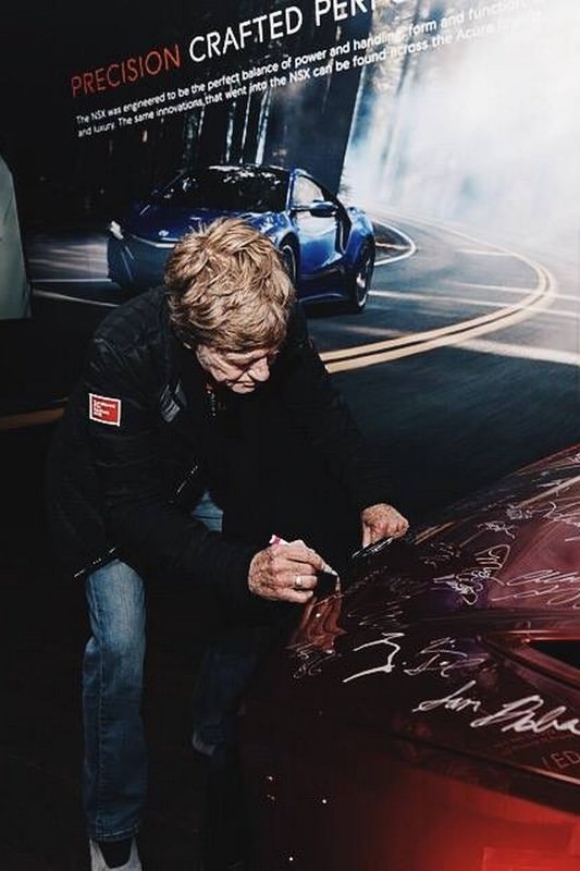 Yeni NSX’in İlk Örneği 1.2 Milyon Amerikan Doları’na Satıldı