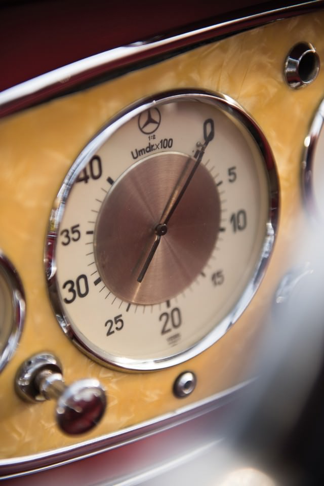 79 Yaşındaki Mercedes 9.9 Milyon Amerikan Doları'na Satıldı