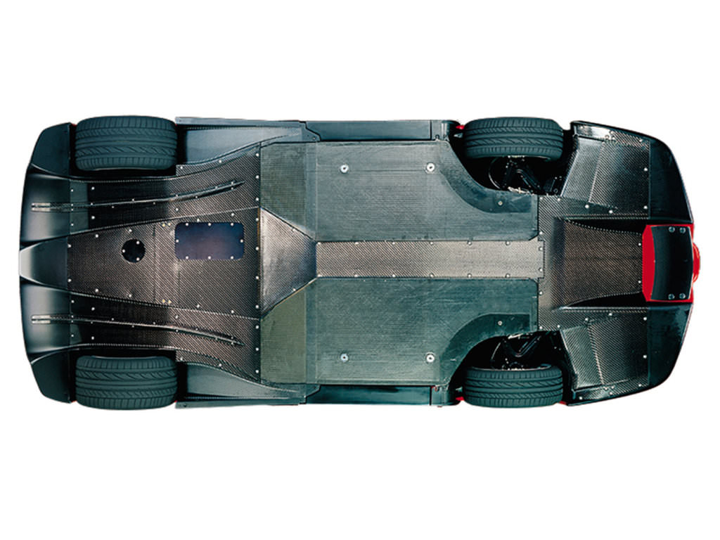 Dubai Polisi Ferrari Enzo’yu Satamıyor