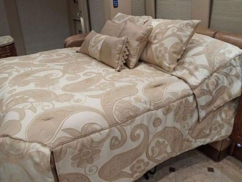 Görenleri Şaşırtan Karavanlar