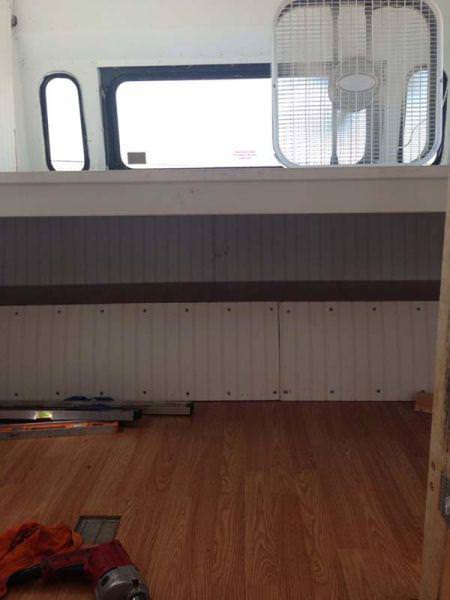 Otobüsü Eve Çevirdi