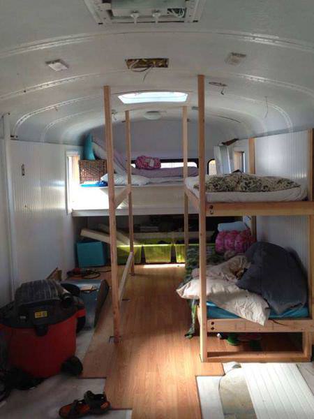 Otobüsü Eve Çevirdi