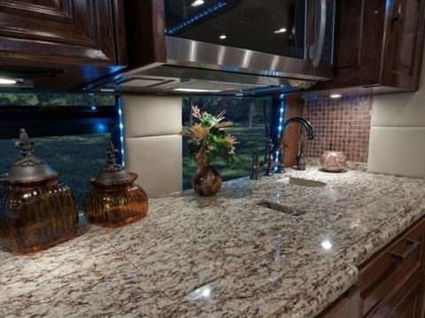 Görenleri Şaşırtan Karavanlar