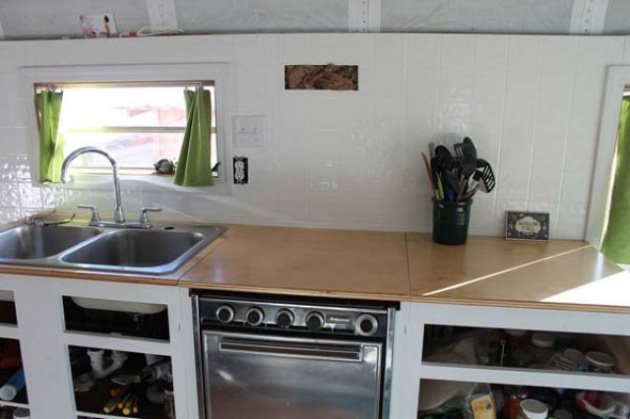 Otobüsü Eve Çevirdi