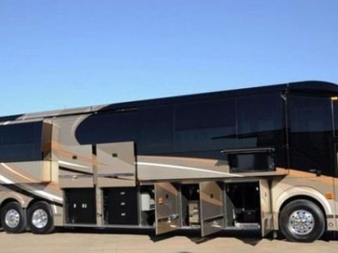 Görenleri Şaşırtan Karavanlar