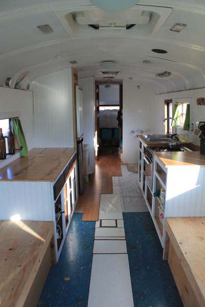 Otobüsü Eve Çevirdi