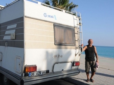 Görenleri Şaşırtan Karavanlar