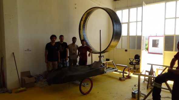 Rüzgarla Çalışan Otomobil Yapıyorlar