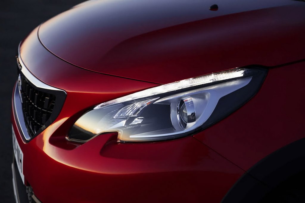 Peugeot 2008 Makyajlandı