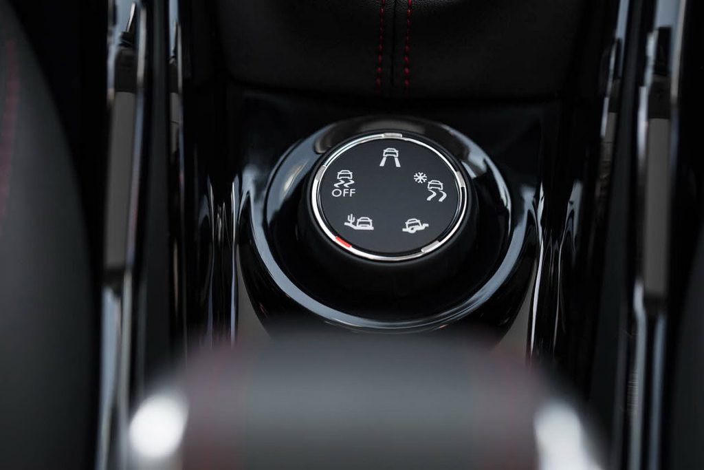 Peugeot 2008 Makyajlandı